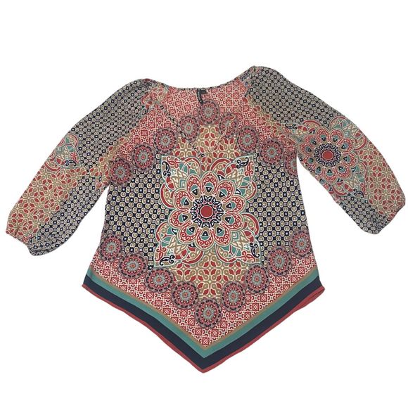 HeartSoul Tops - Beautiful Size S Handkerchief Style V-Neck Heartsoul Top